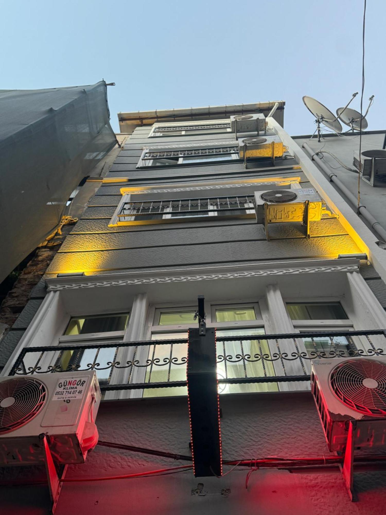 Otel Ozer & İstanbul