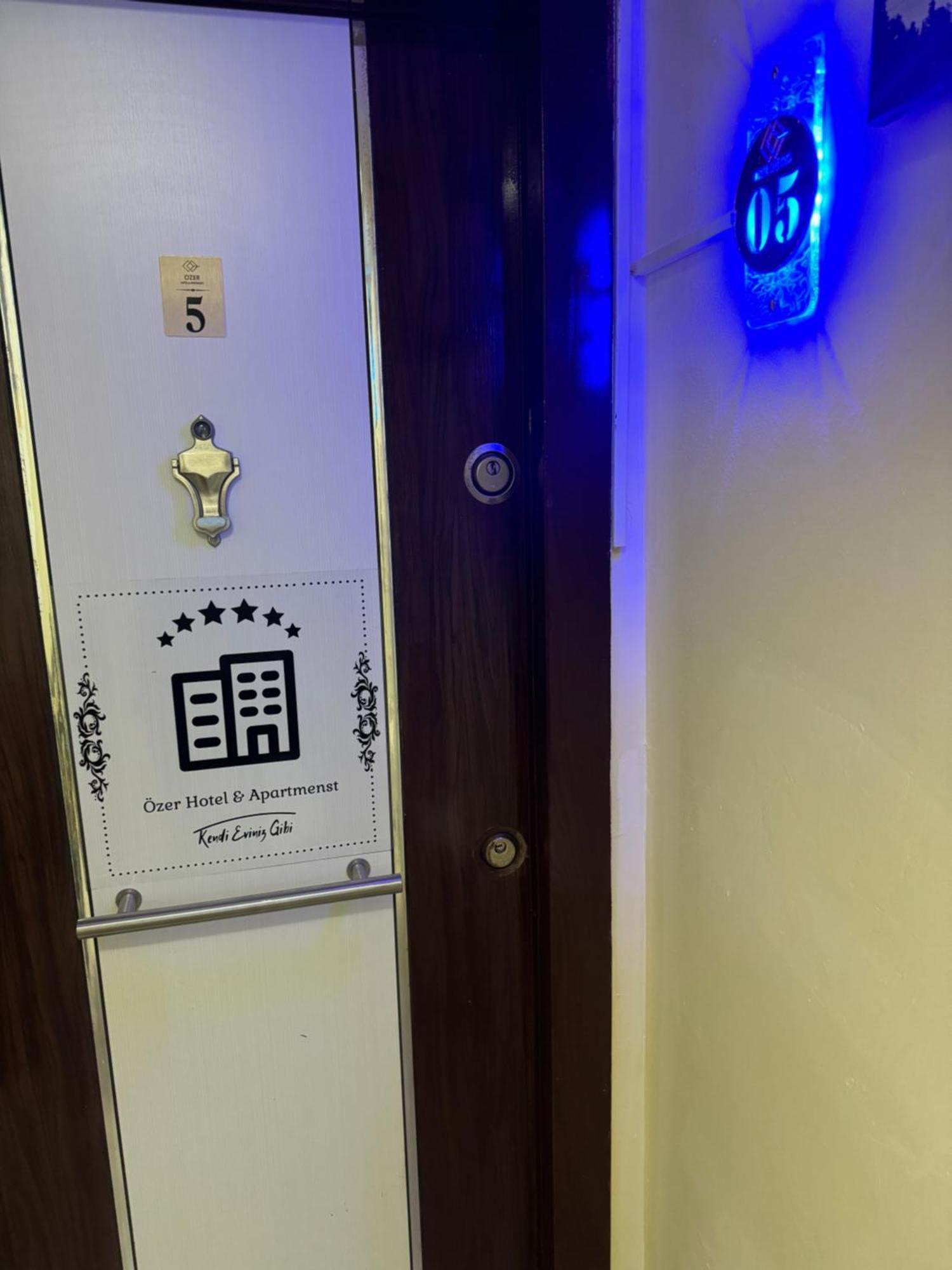 Ozer & Otel *