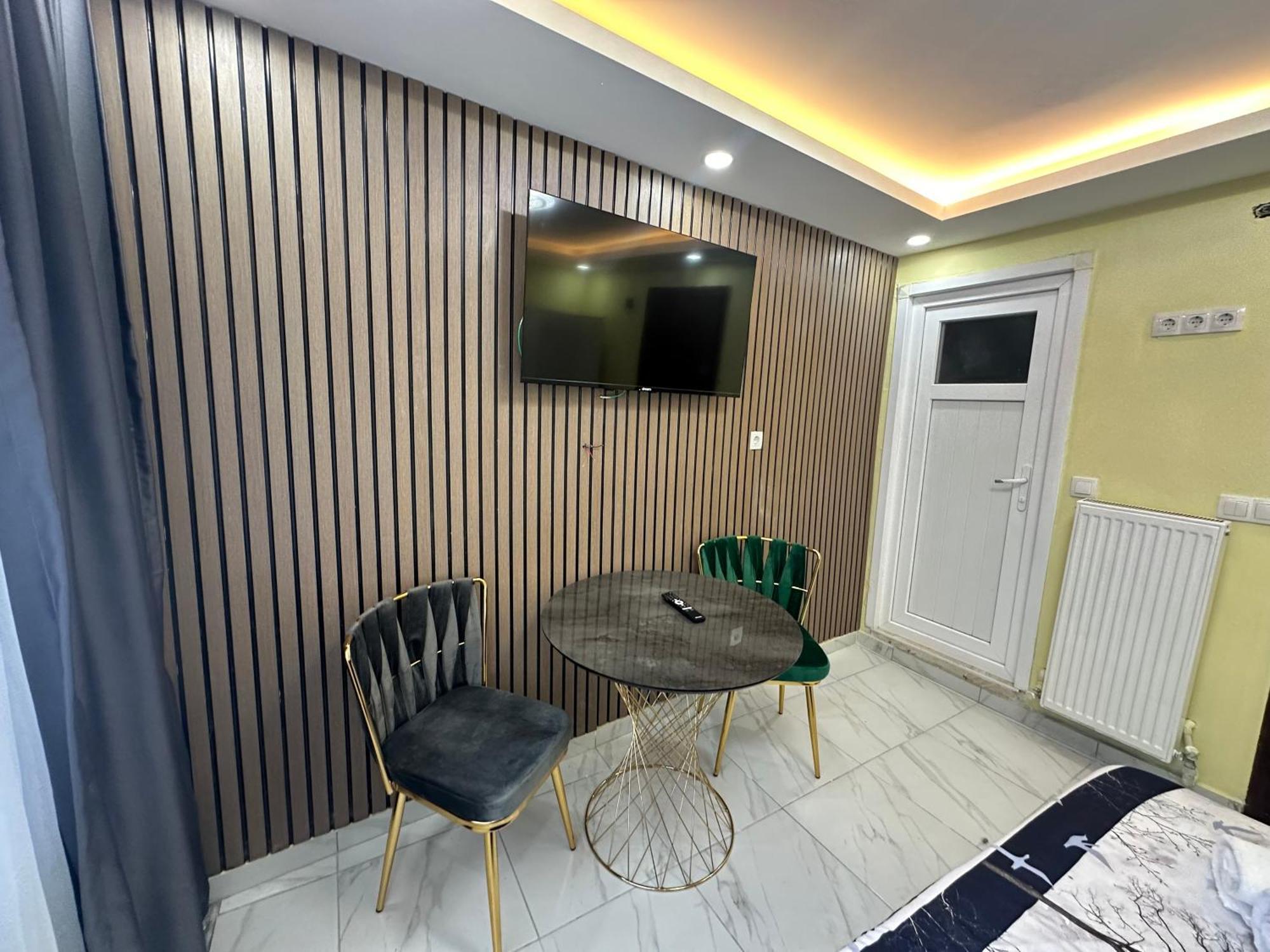 Otel Ozer & İstanbul